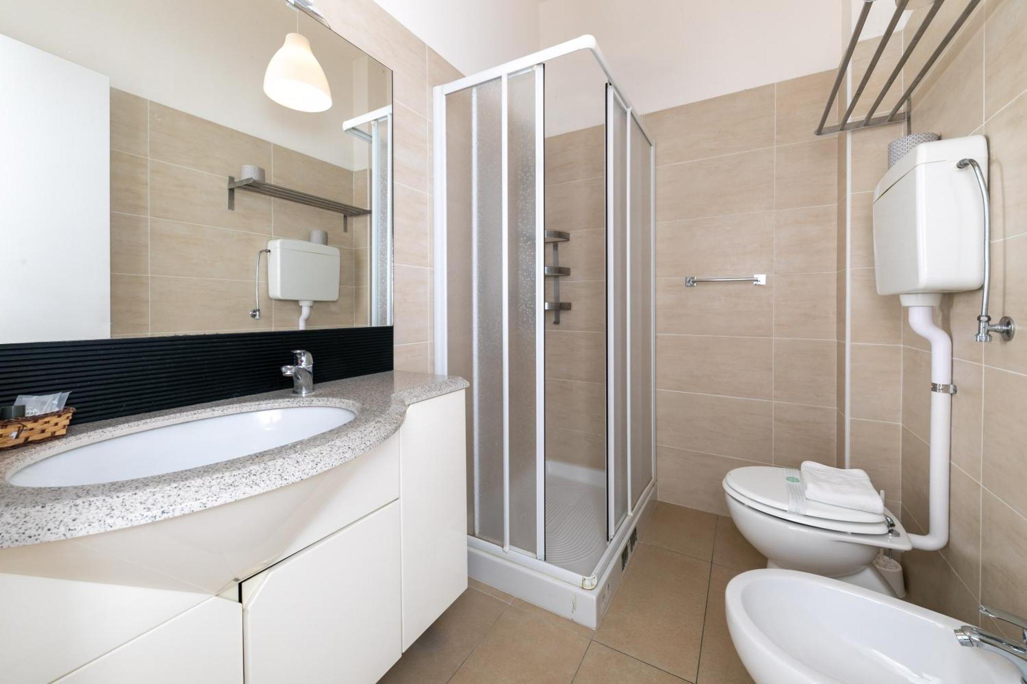 Hotel La Perla Rimini Luaran gambar